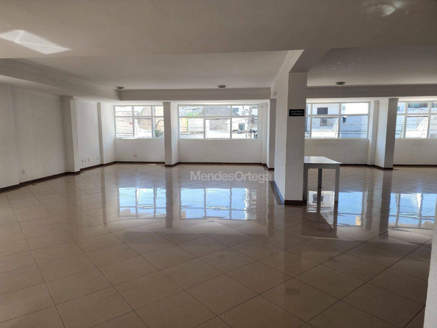 Apartamento para alugar com 3 quartos, 110m² - Foto 24