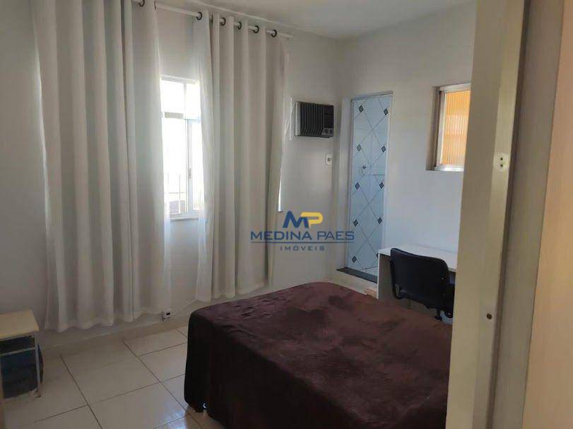 Casa à venda com 3 quartos, 250m² - Foto 17