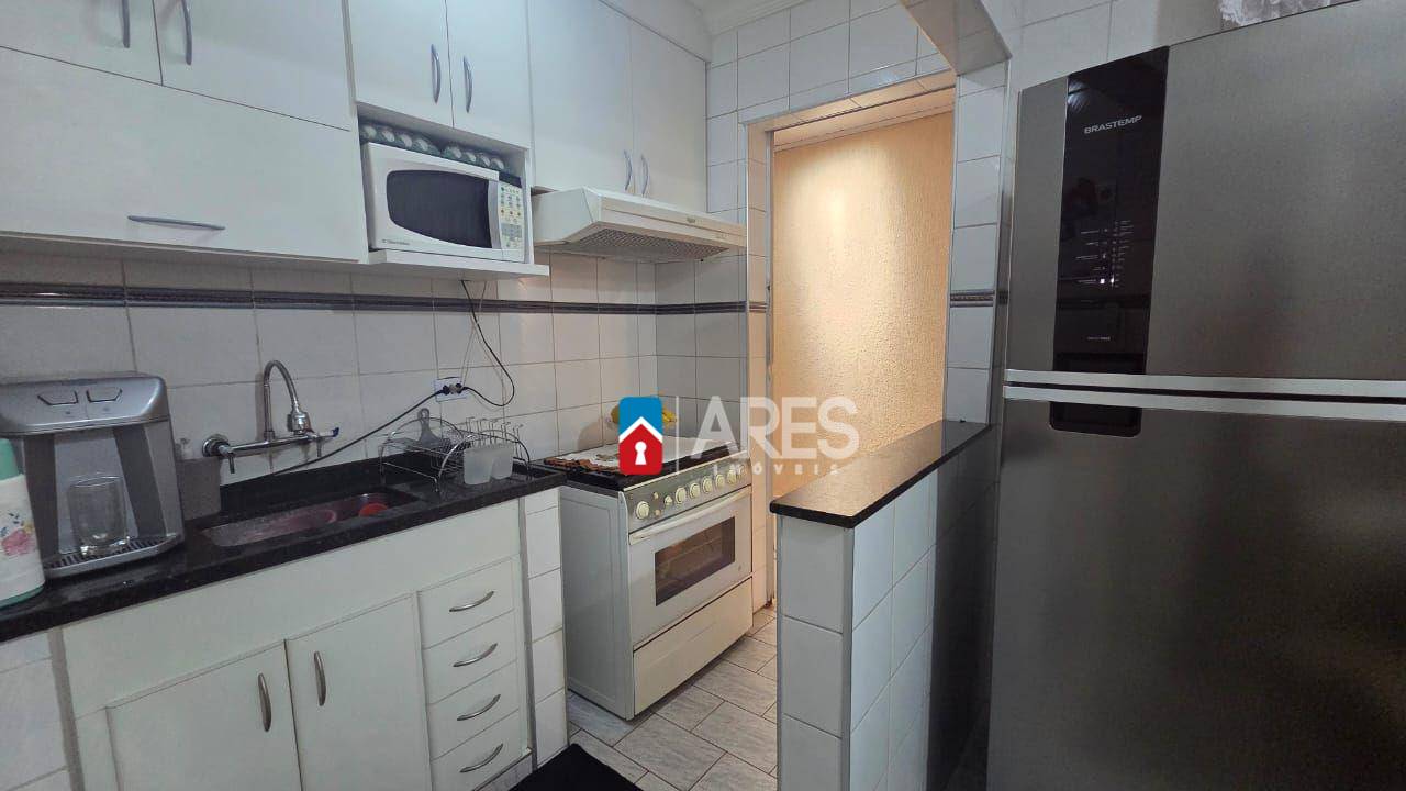 Casa para alugar com 3 quartos, 175m² - Foto 7