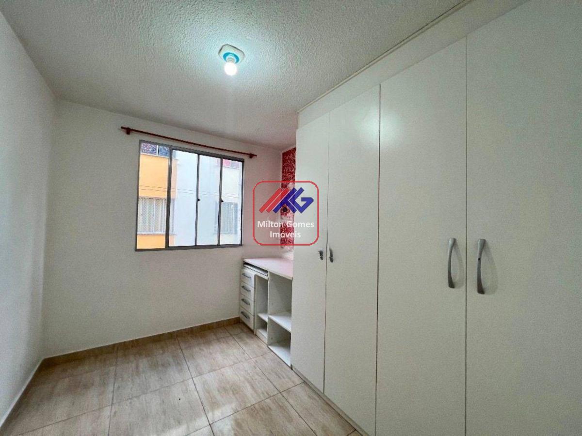 Apartamento à venda com 3 quartos, 50m² - Foto 6