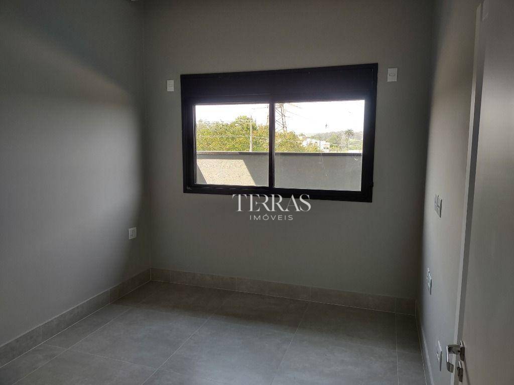 Casa de Condomínio à venda com 3 quartos, 260m² - Foto 32