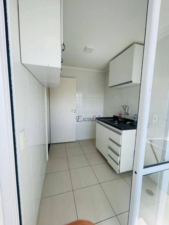 Apartamento à venda com 2 quartos, 58m² - Foto 11