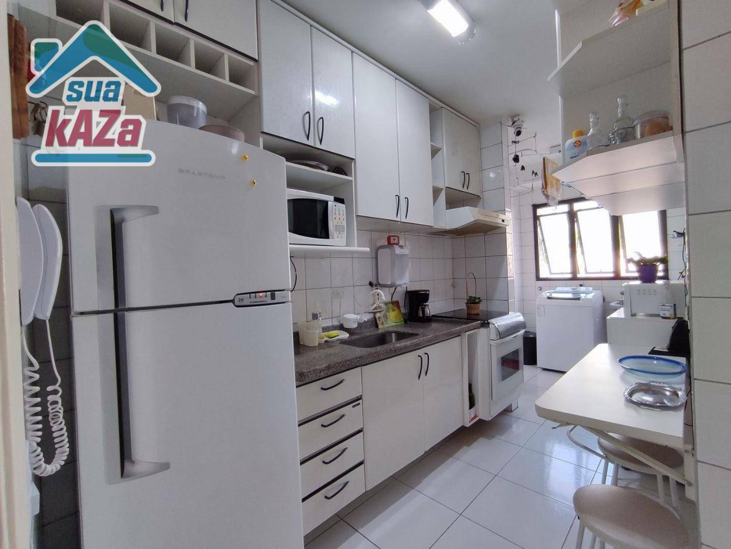 Apartamento à venda com 2 quartos, 61m² - Foto 6