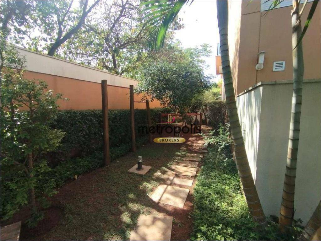 Apartamento para alugar com 2 quartos, 72m² - Foto 11