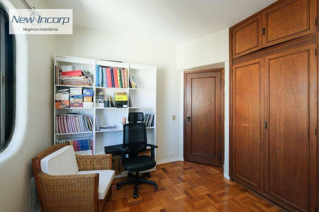 Apartamento à venda com 4 quartos, 290m² - Foto 22