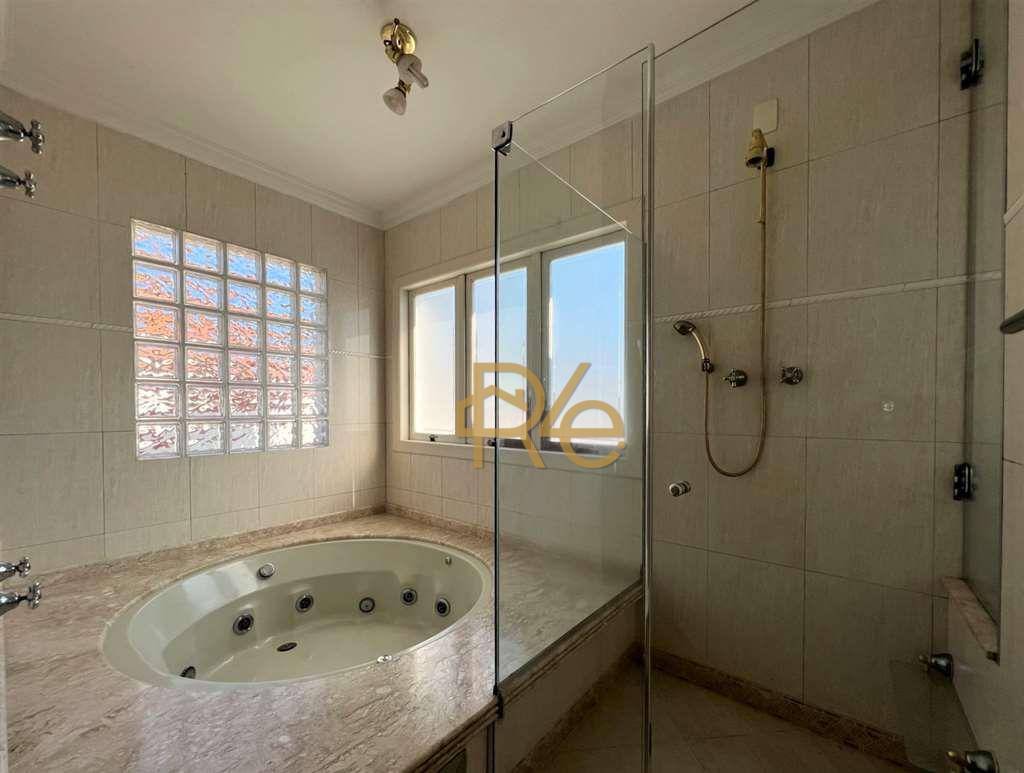 Casa de Condomínio à venda com 4 quartos, 250m² - Foto 30