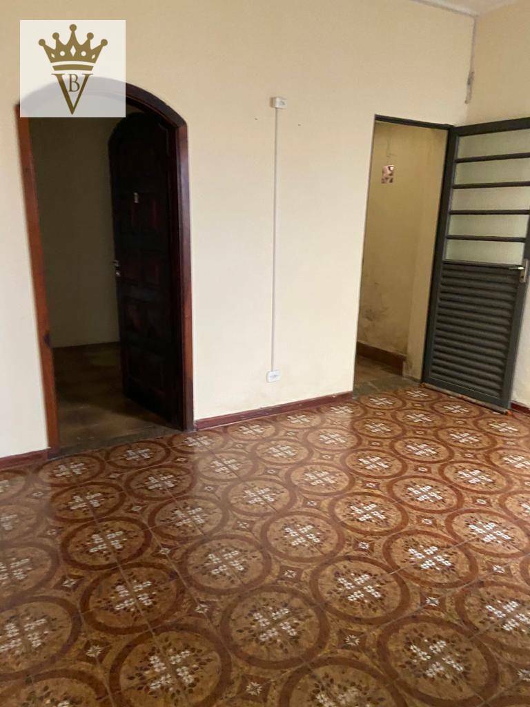 Casa à venda e aluguel com 6 quartos, 260m² - Foto 5