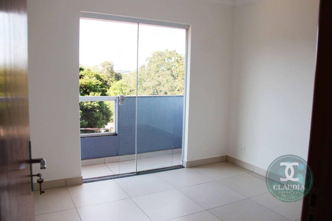 Apartamento à venda com 2 quartos, 79m² - Foto 1