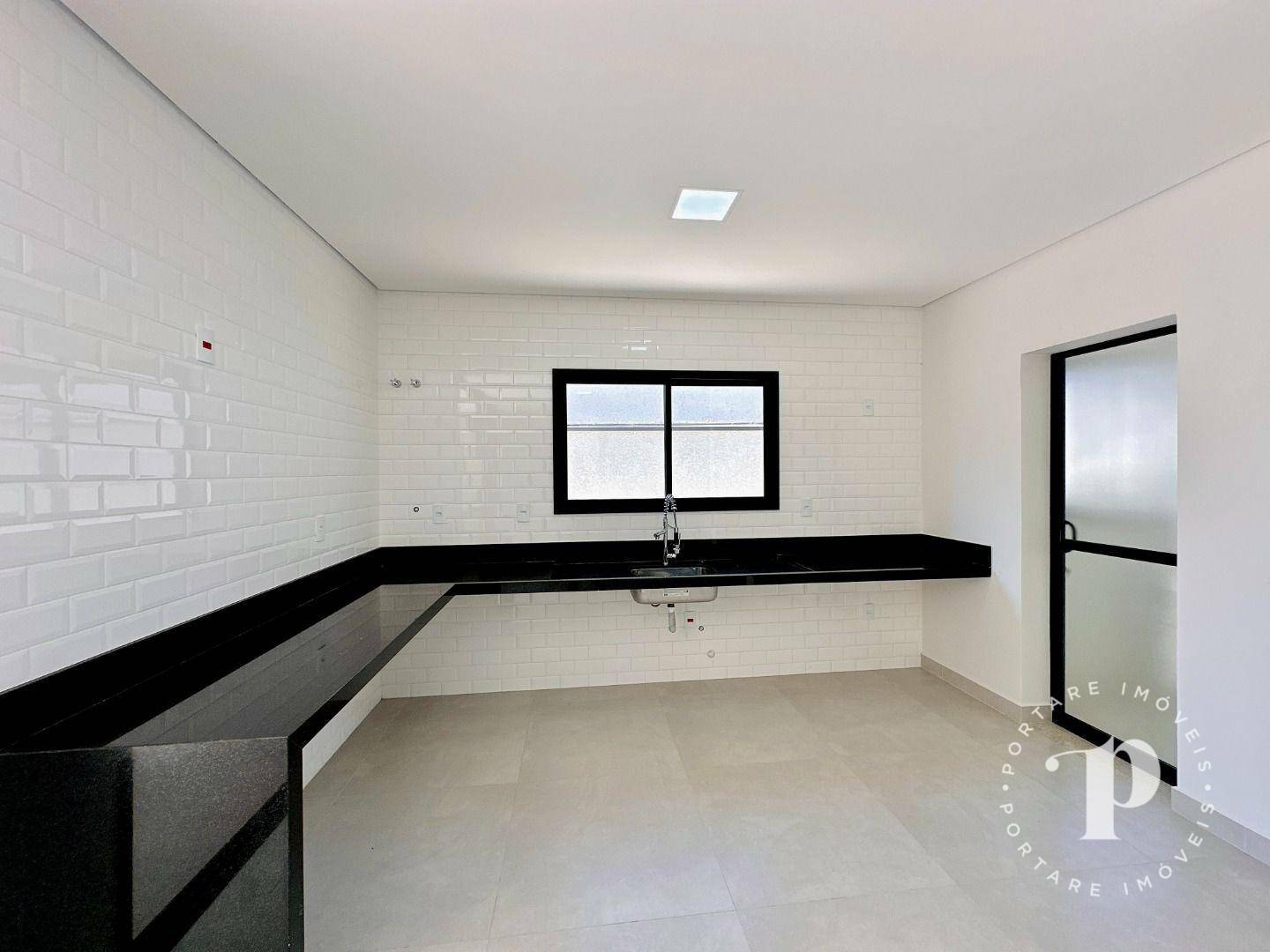 Casa de Condomínio à venda com 3 quartos, 240m² - Foto 7