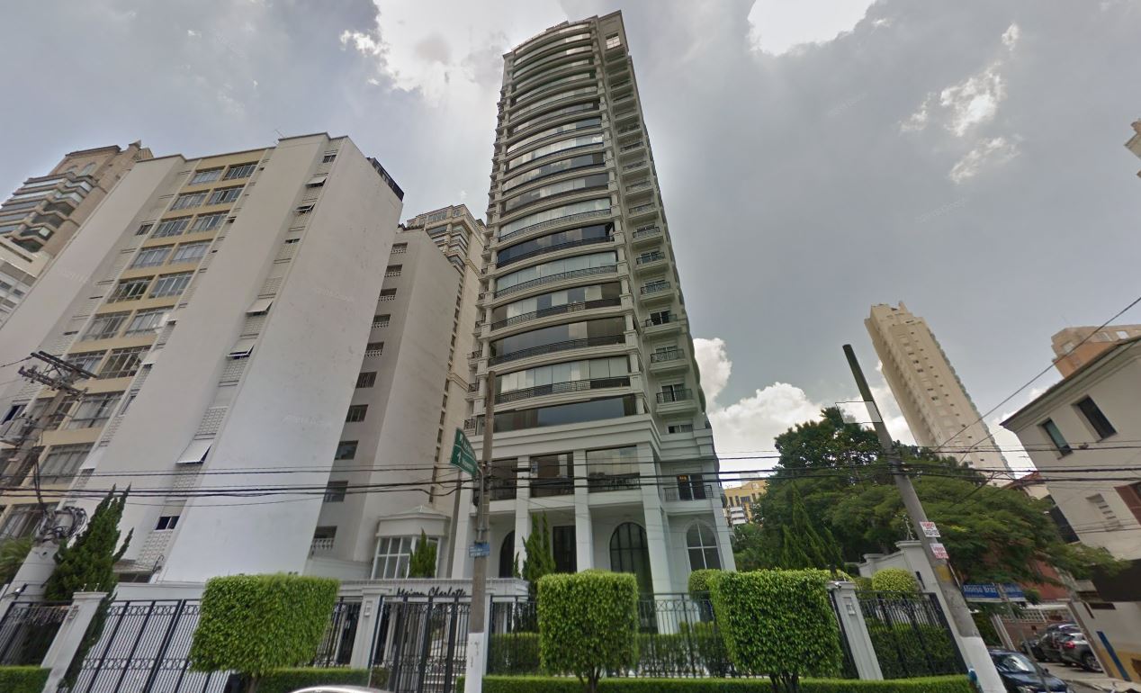 Apartamento à venda com 4 quartos, 360m² - Foto 1