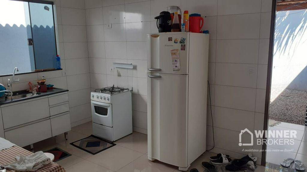 Casa à venda com 3 quartos, 95m² - Foto 16