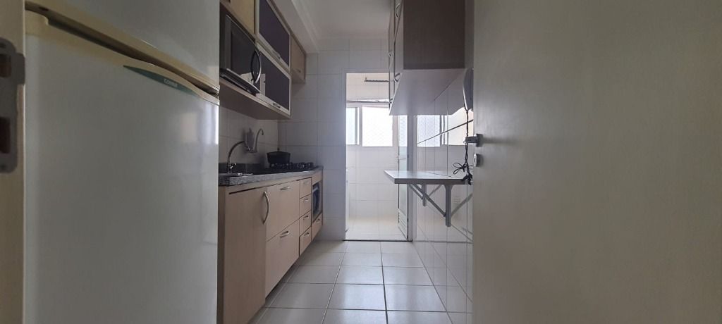 Apartamento à venda com 3 quartos, 62m² - Foto 7