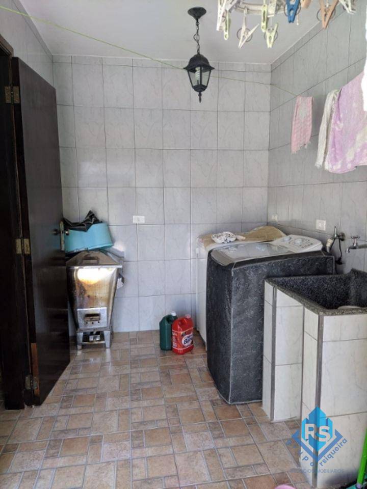 Sobrado à venda com 5 quartos, 250m² - Foto 53