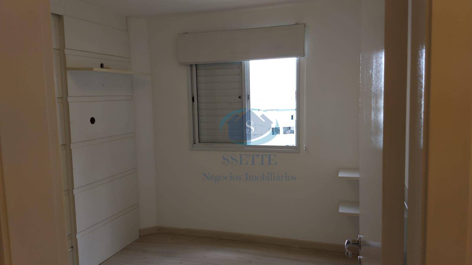 Apartamento à venda com 2 quartos, 85m² - Foto 17