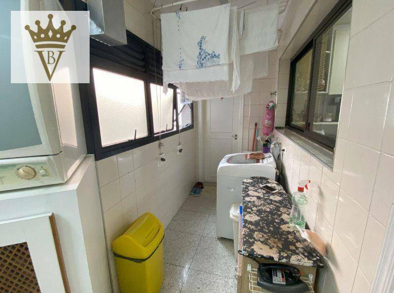 Apartamento à venda com 3 quartos, 176m² - Foto 8