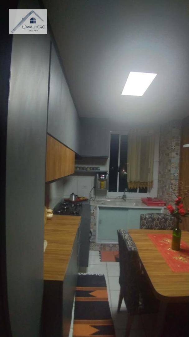 Apartamento à venda com 2 quartos, 49m² - Foto 3