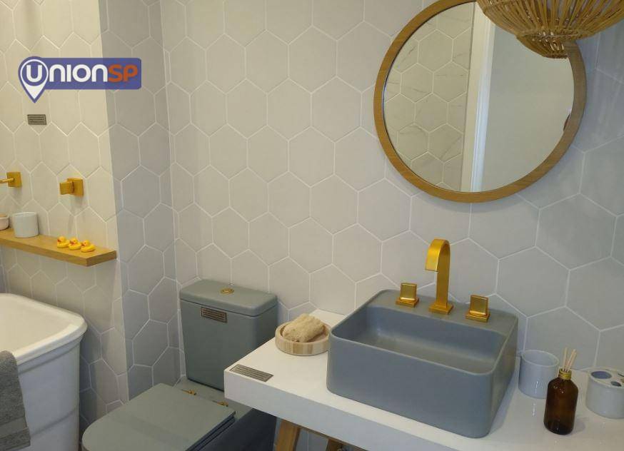 Apartamento à venda com 2 quartos, 66m² - Foto 10