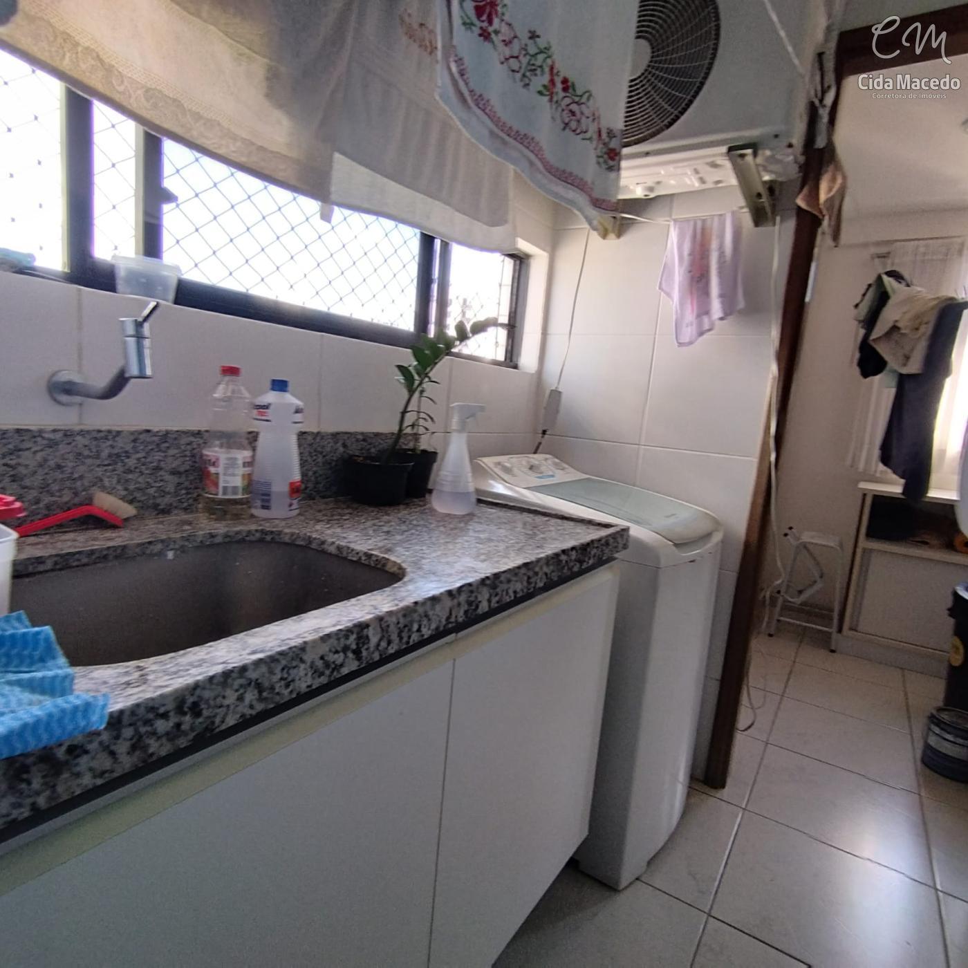 Apartamento à venda com 3 quartos, 120m² - Foto 8