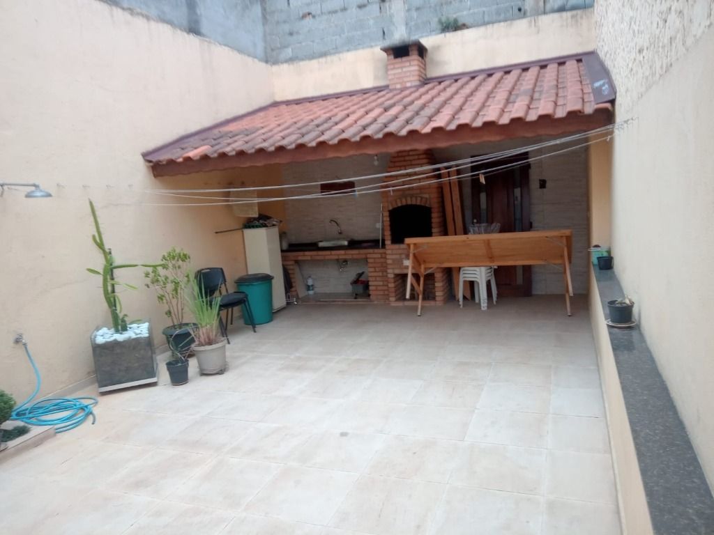 Sobrado à venda com 3 quartos, 92m² - Foto 22