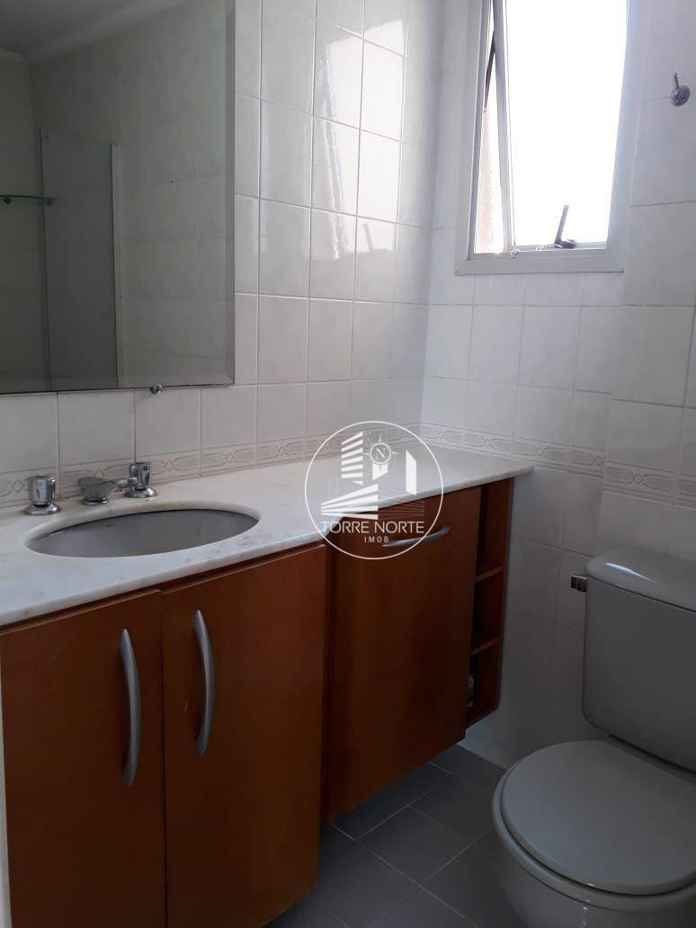 Apartamento à venda com 3 quartos, 76m² - Foto 8