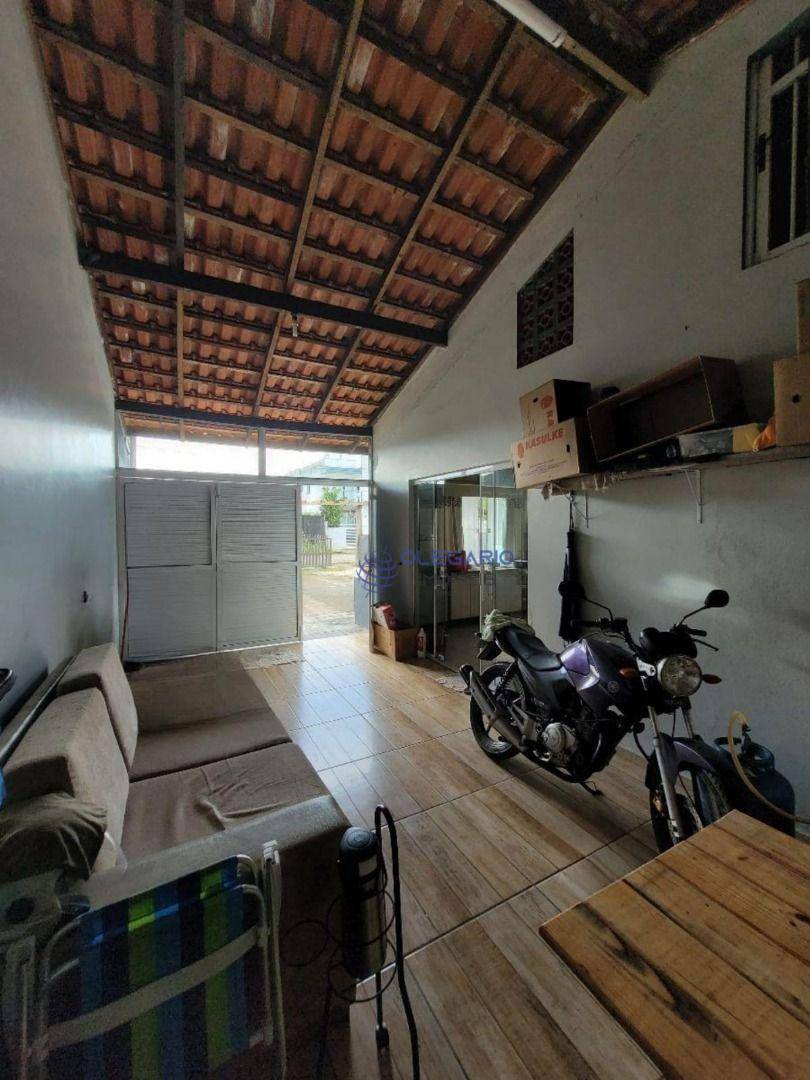 Casa à venda com 3 quartos, 130m² - Foto 15