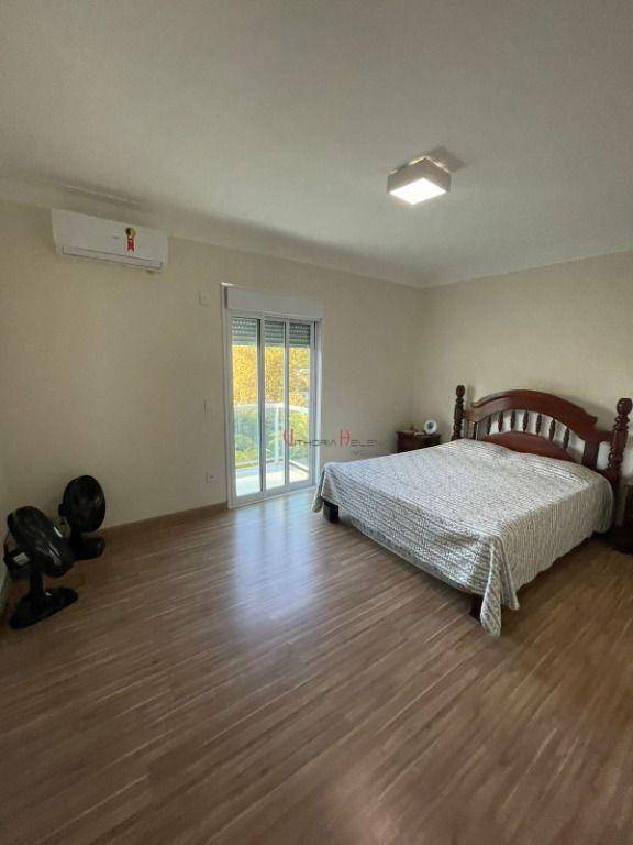 Casa de Condomínio à venda com 3 quartos, 361m² - Foto 40