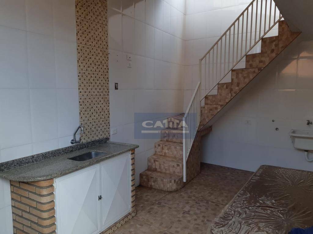 Sobrado à venda com 2 quartos, 120m² - Foto 25