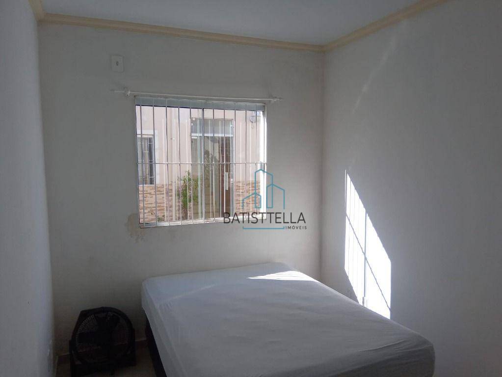 Apartamento à venda com 2 quartos, 60m² - Foto 13