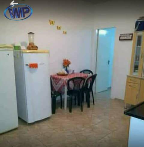 Casa à venda com 2 quartos, 100m² - Foto 10