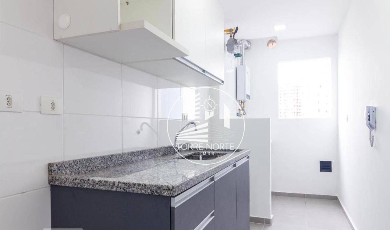 Apartamento à venda com 2 quartos, 62m² - Foto 7