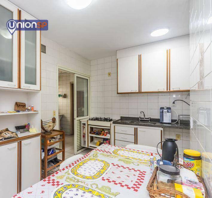 Apartamento à venda com 3 quartos, 106m² - Foto 15