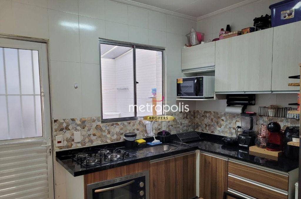 Sobrado à venda com 2 quartos, 70m² - Foto 4