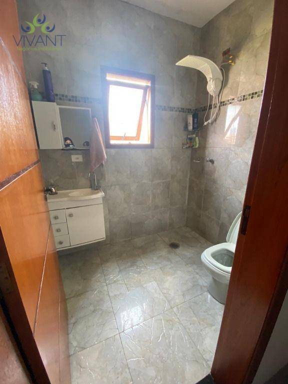 Sobrado à venda com 3 quartos, 244m² - Foto 8