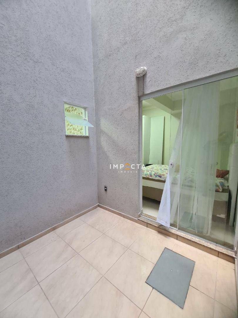 Apartamento à venda com 2 quartos, 65m² - Foto 13