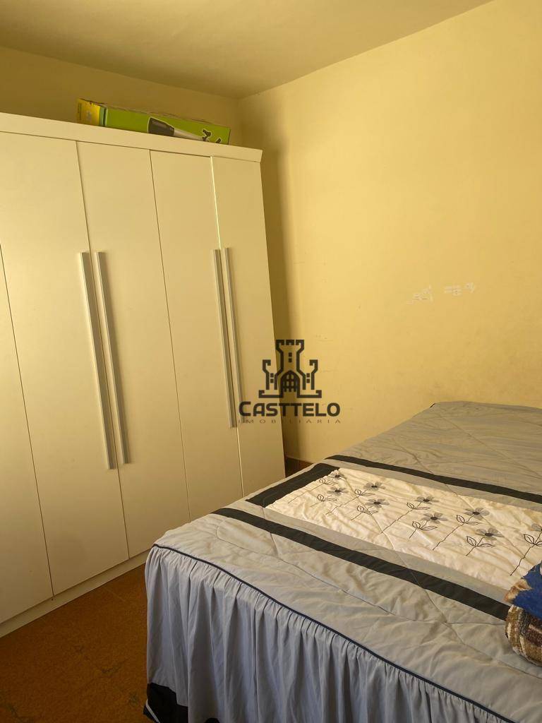 Casa à venda com 3 quartos, 88m² - Foto 10