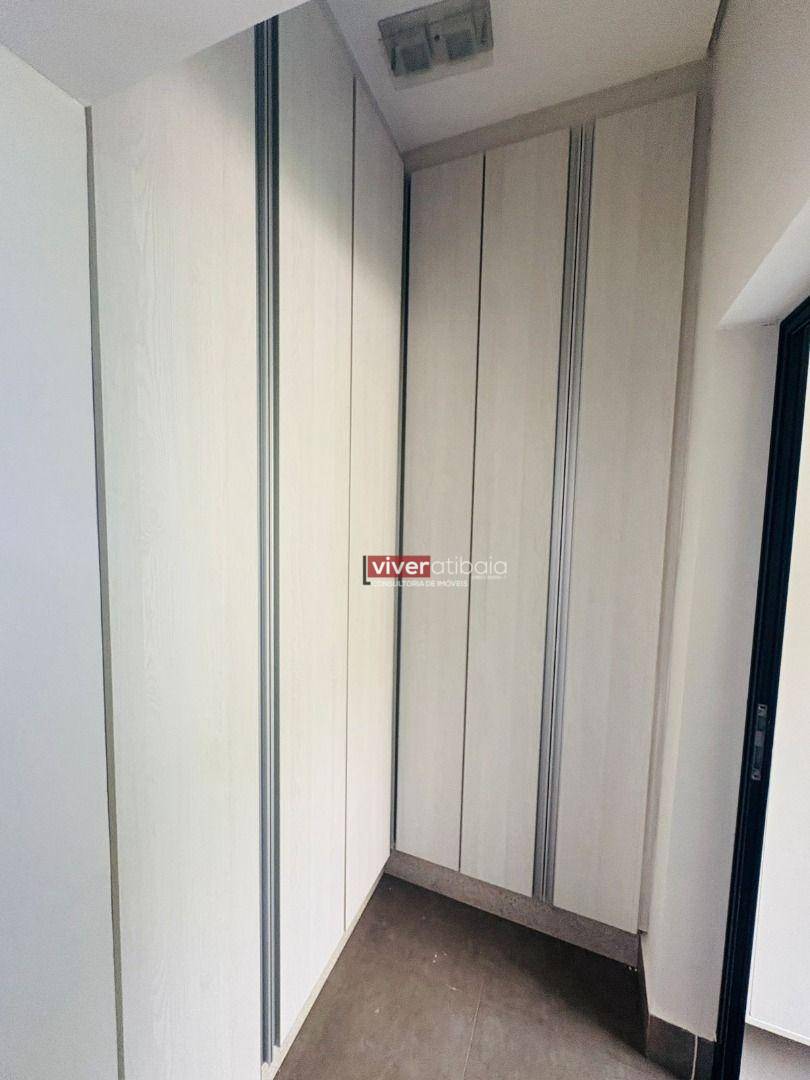 Casa de Condomínio para alugar com 4 quartos, 312m² - Foto 13