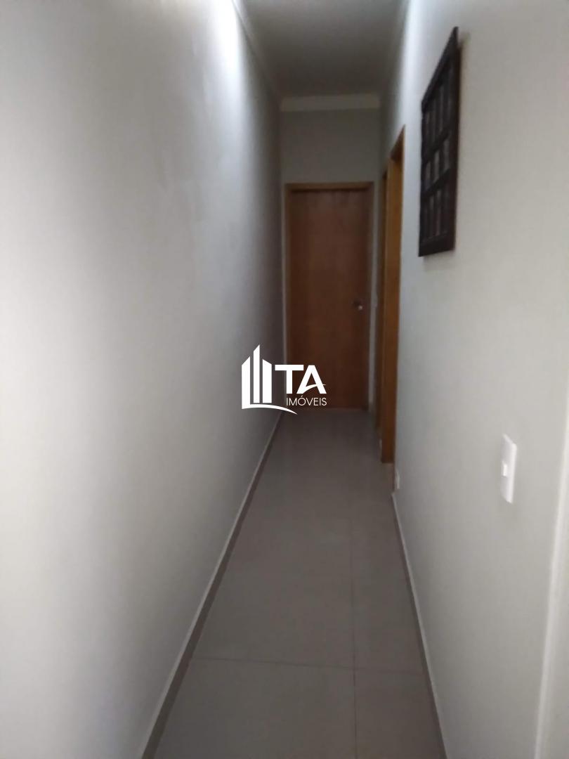 Casa à venda com 2 quartos, 69m² - Foto 3