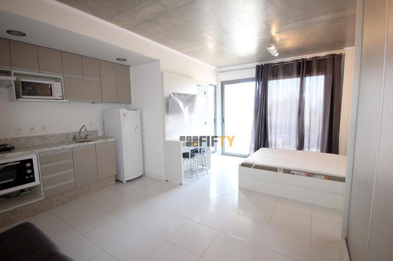 Apartamento à venda com 1 quarto, 35m² - Foto 2