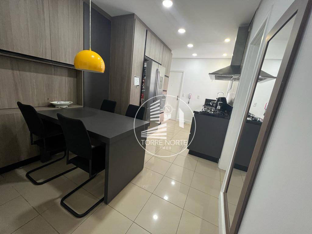 Apartamento à venda com 2 quartos, 117m² - Foto 24