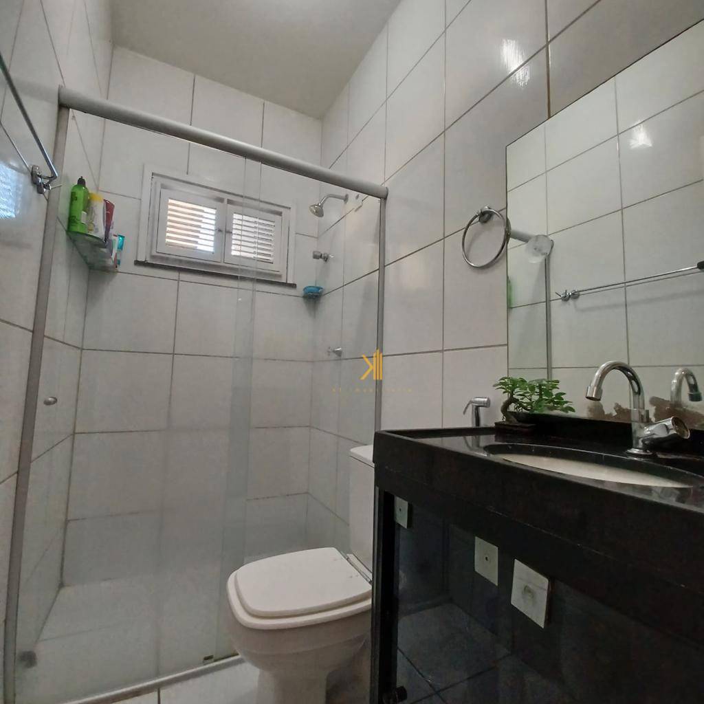 Casa à venda com 3 quartos, 130m² - Foto 14