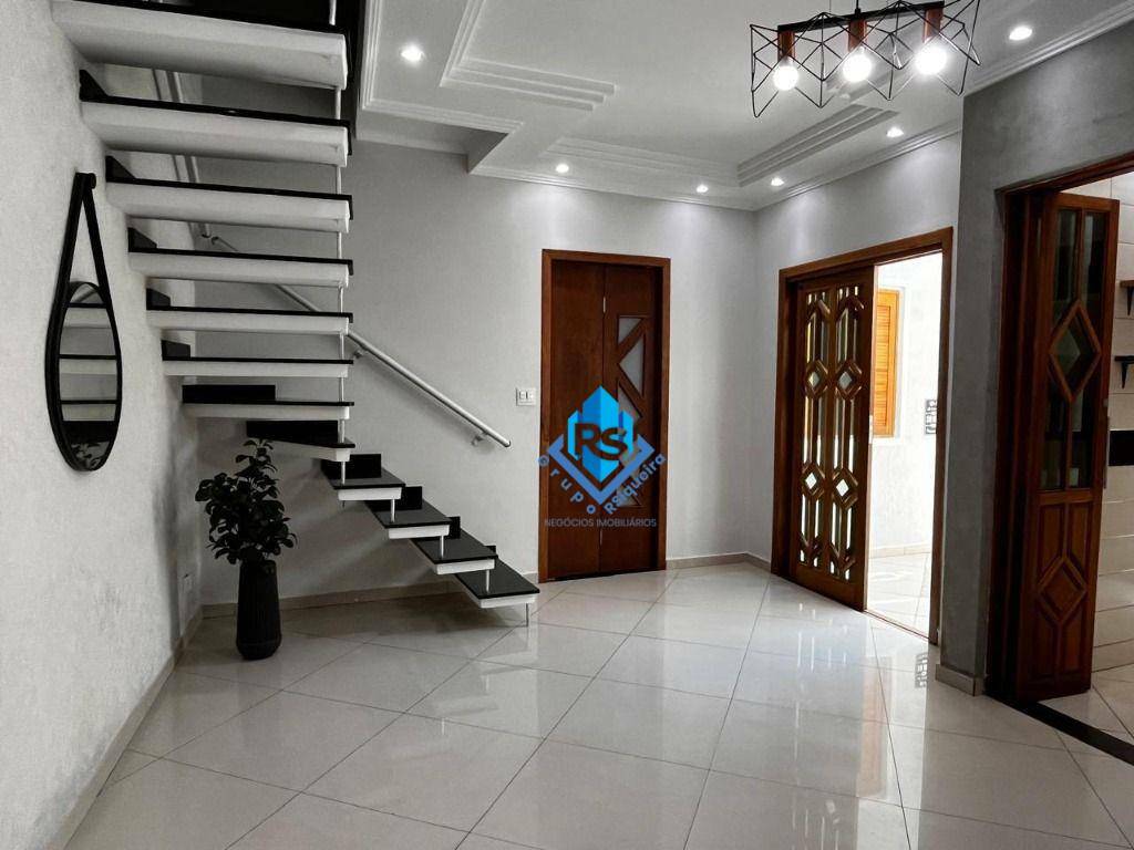Sobrado à venda e aluguel com 4 quartos, 250m² - Foto 5
