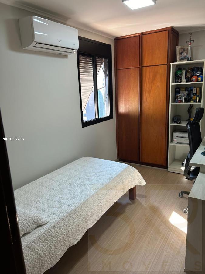 Apartamento à venda com 3 quartos, 93m² - Foto 15