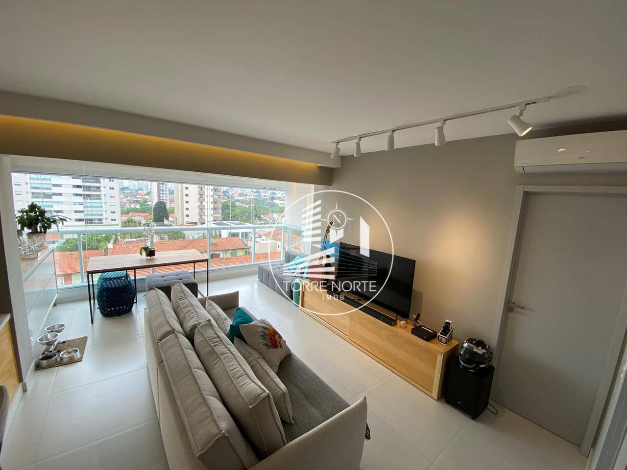 Apartamento à venda com 1 quarto, 64m² - Foto 4