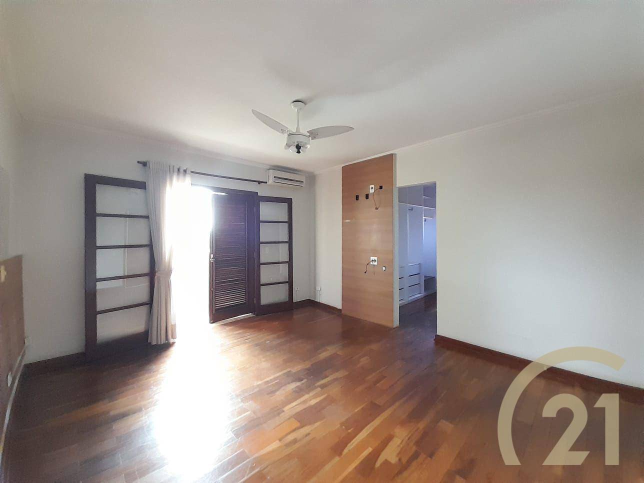 Casa de Condomínio à venda com 3 quartos, 250m² - Foto 17