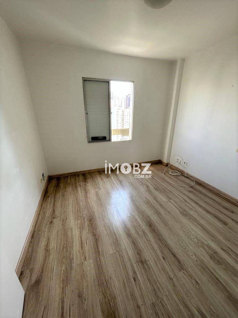 Apartamento à venda com 3 quartos, 120m² - Foto 10