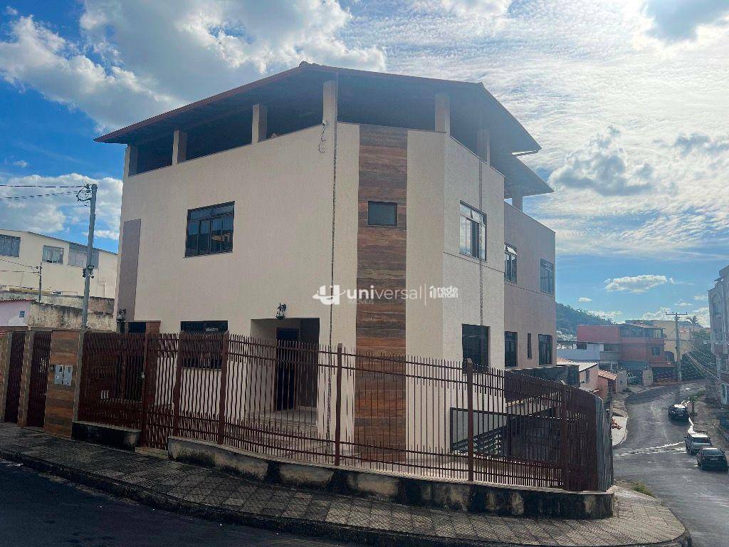 Cobertura à venda com 3 quartos, 207m² - Foto 1