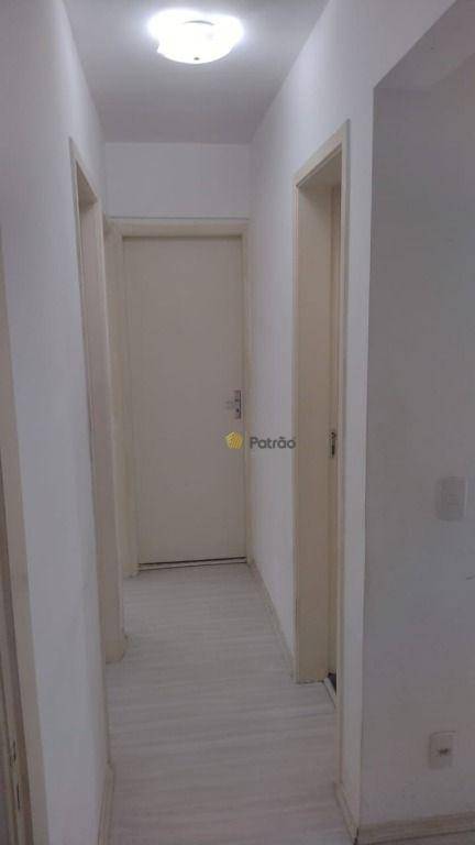 Apartamento à venda com 3 quartos, 60m² - Foto 12