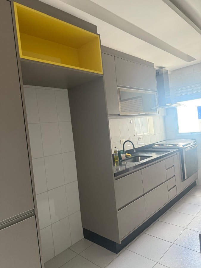 Apartamento para alugar com 3 quartos, 102m² - Foto 9