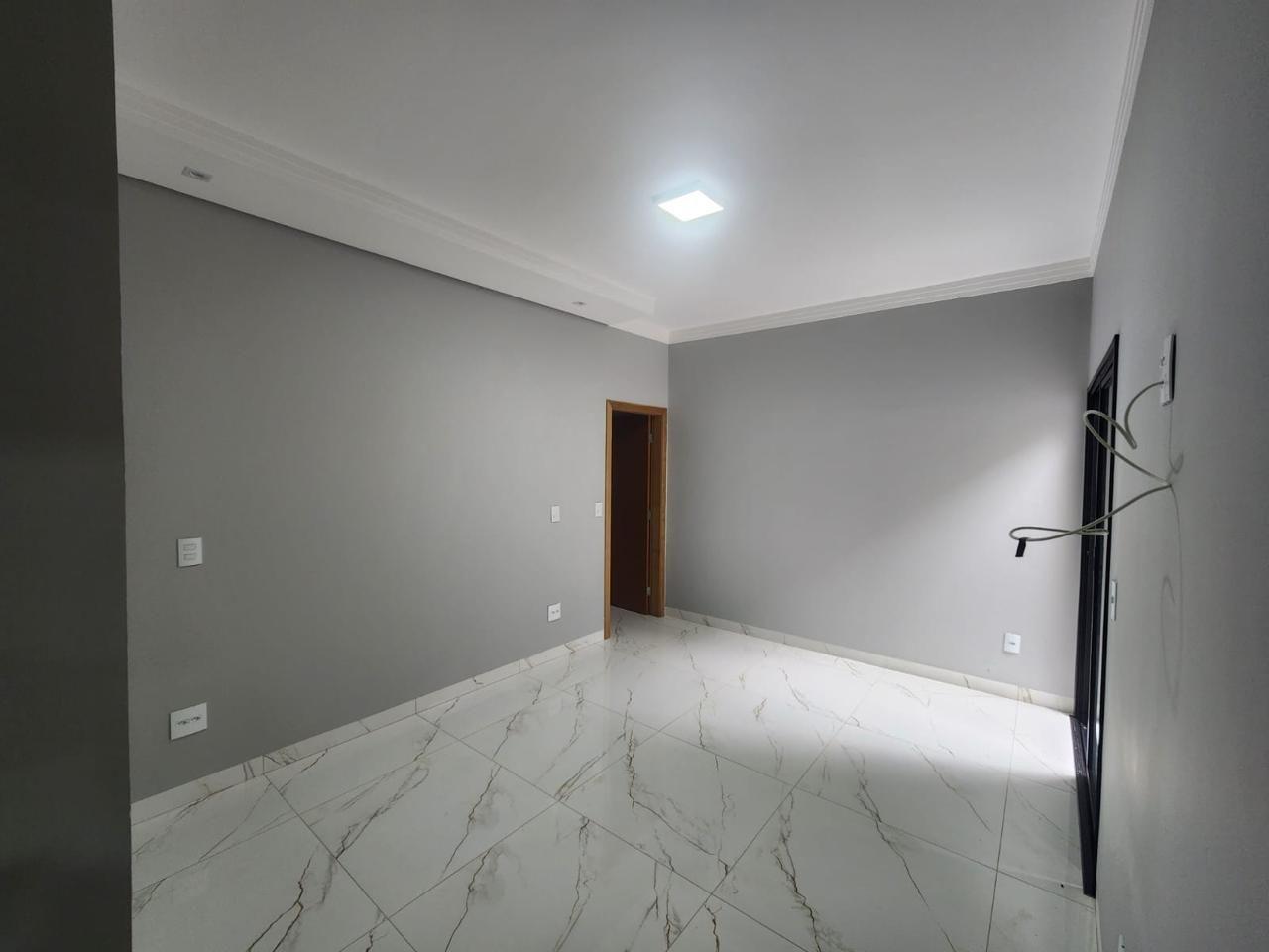 Casa à venda com 3 quartos, 204m² - Foto 7