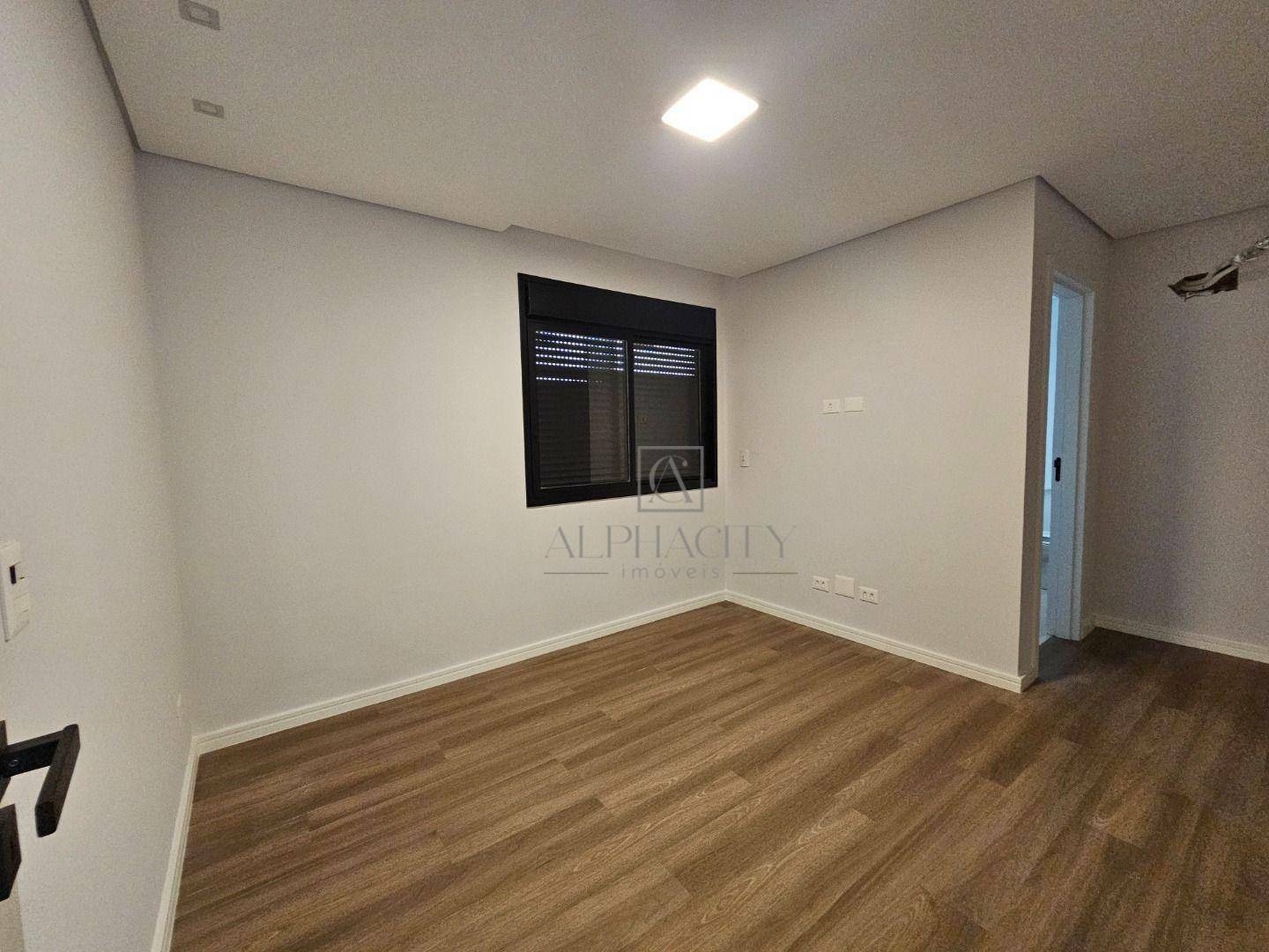 Casa de Condomínio à venda com 3 quartos, 310m² - Foto 9